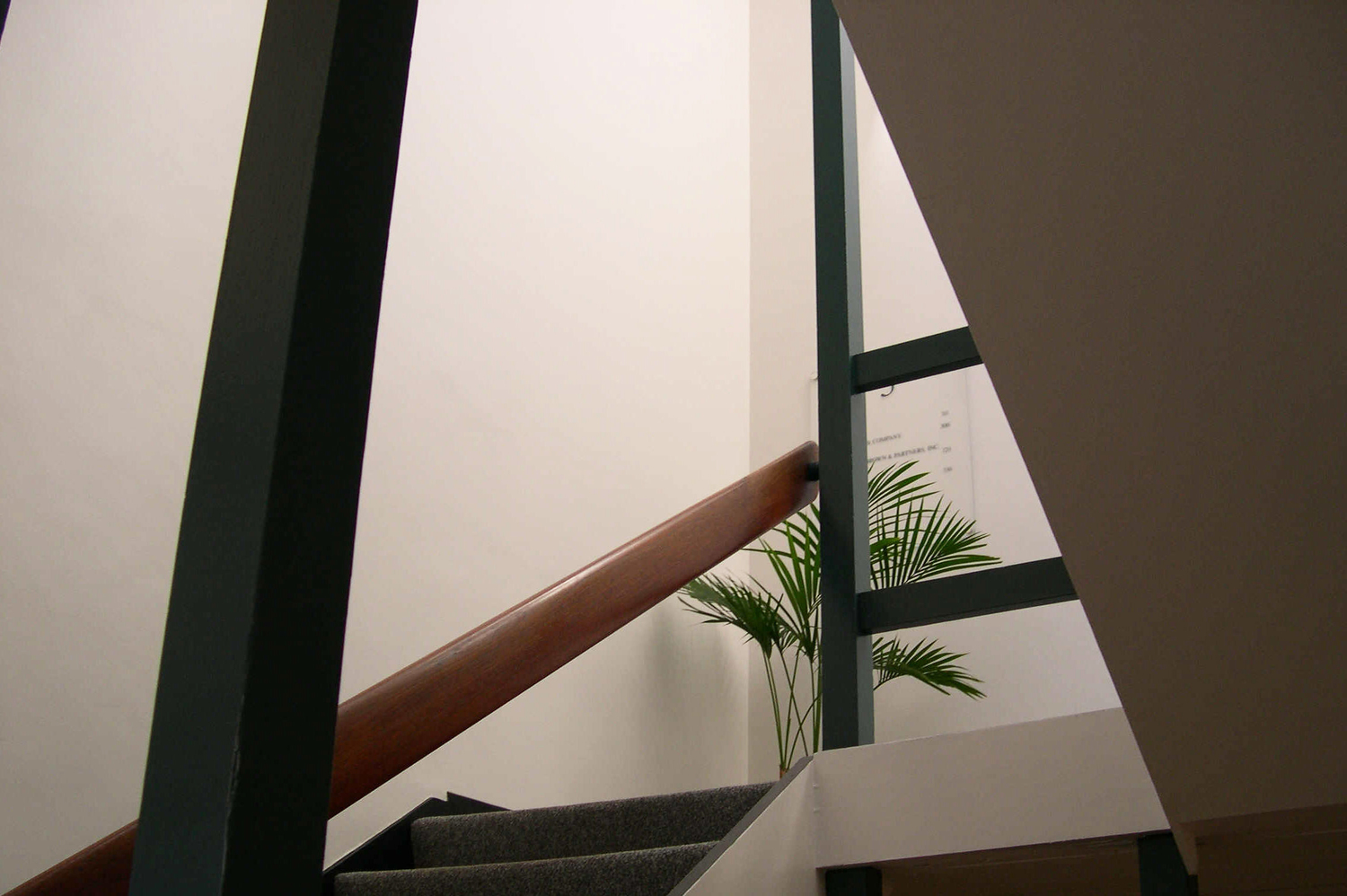 Bullitt - Cathy's Office